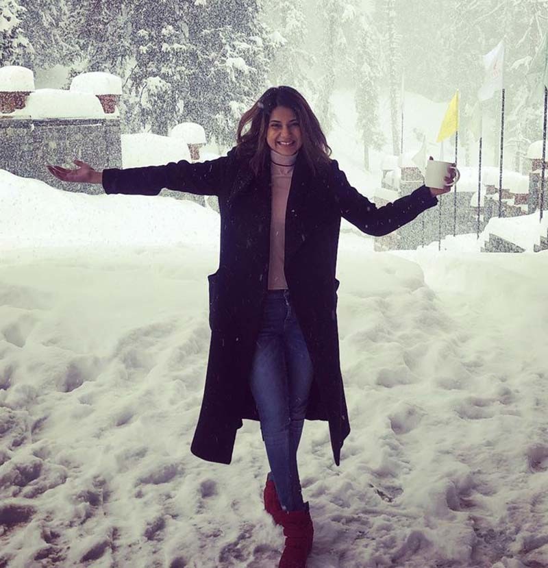 BEST DRESSED & WORST DRESSED Of The Week: Jennifer Winget, Sriti Jha ...