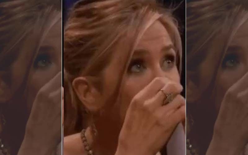 Jennifer Aniston Has An Emotional Moment As She Says Goodbye To Her Friends After A Night Out