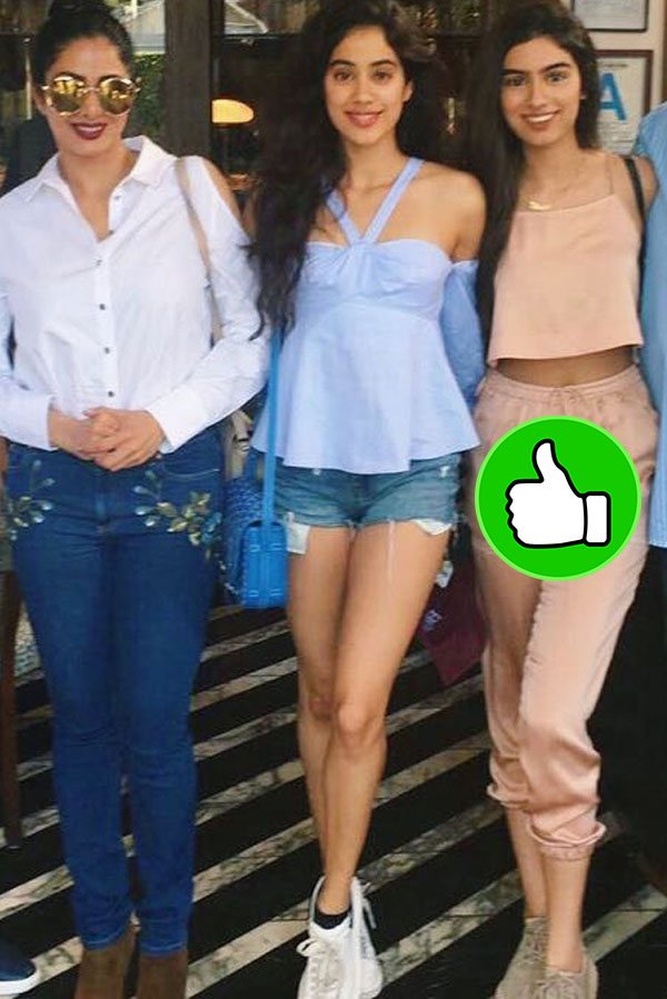 jhanvi kapoor with mom sridevi and sister khushi on a holiday