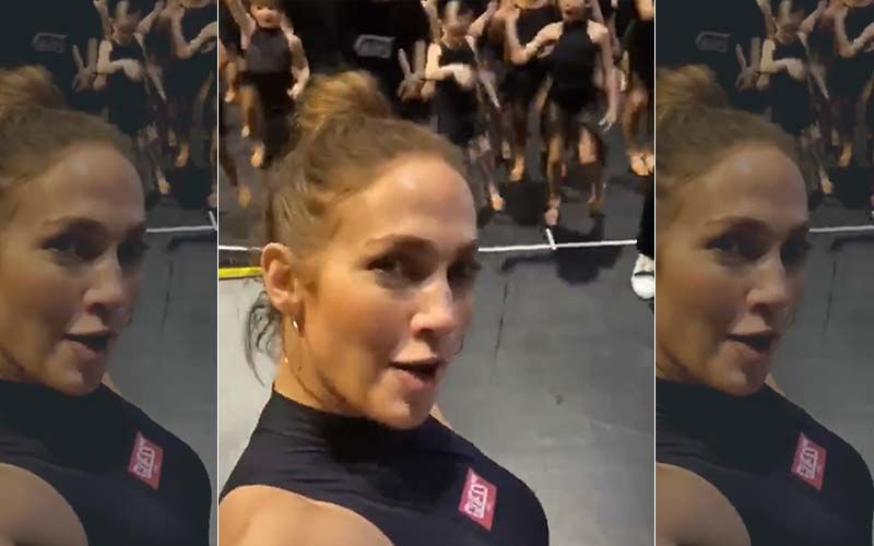 Super Bowl Halftime: Holy Smokes - Jennifer Lopez Gives A Sneak-Peak Into Her Sweet AF Dance Moves
