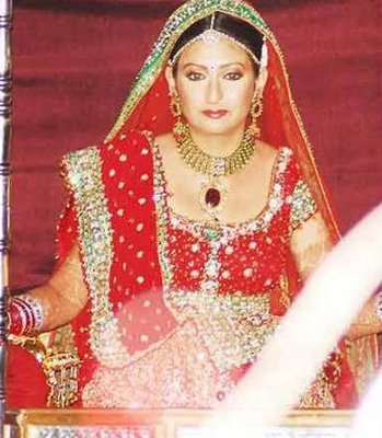 juhi parmar at her wedding