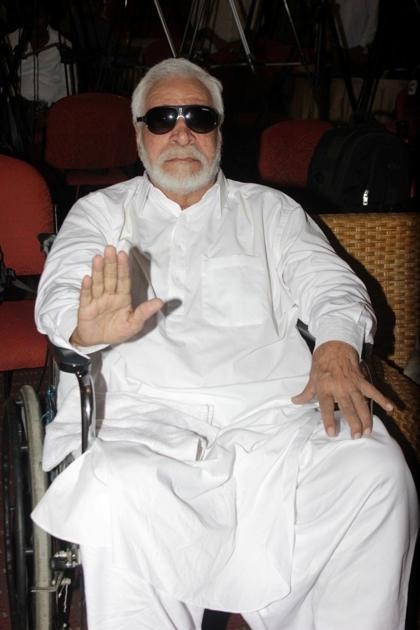 kader khan