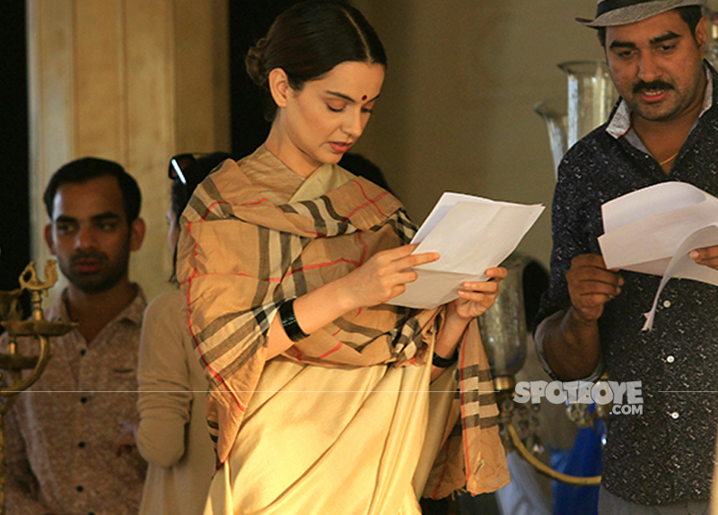 kangana ranaut snpeed practising her lines