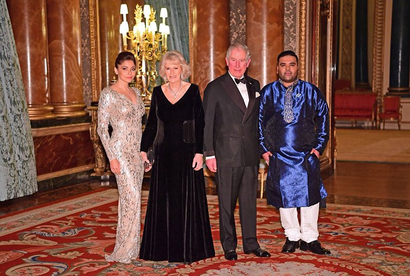 kanika kapoor meets prince charles