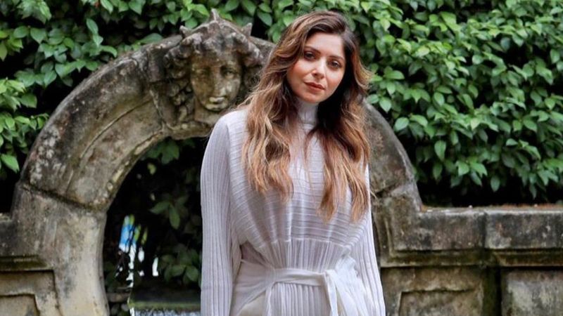 Kanika Kapoor Coronavirus Update: Singer Tests Positive For The THIRD Time, To Continue With The Treatment