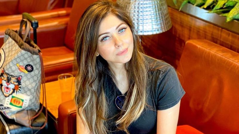 Kanika Kapoor Booked For Criminal Negligence By Lucknow Police; Charged Under IPC 269, 270