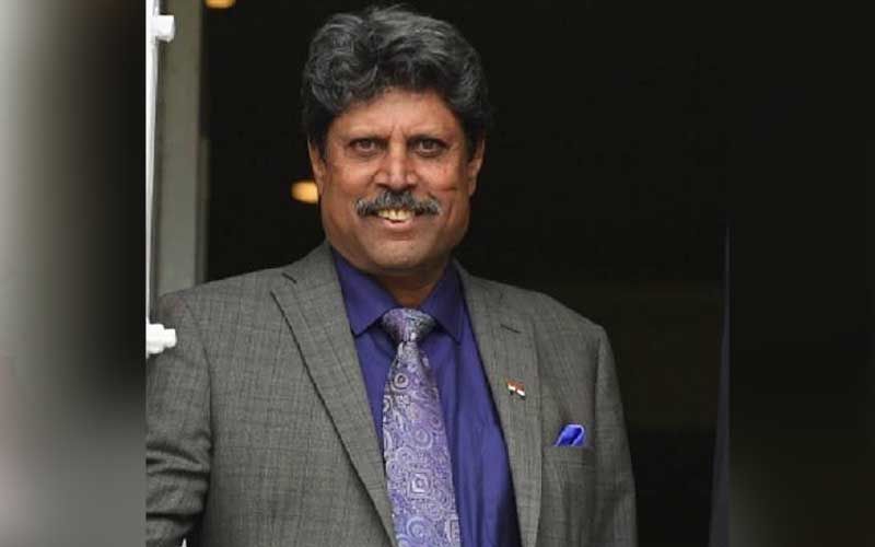 Kapil Dev's First Picture From The Hospital After Suffering A Heart Attack Surfaces Online; Dev Flashes Double Thumbs Up With Daughter By His Side