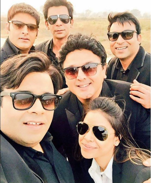 kapil sharma and team 