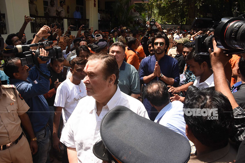 kapoor family at rk studios ganpati visarjan