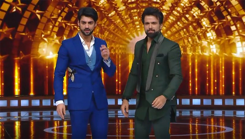 karan wahi and rithvik dhanjani hosts on the show indias next superstar