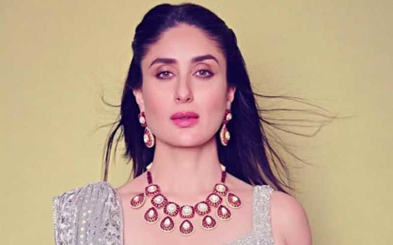 Preggers Kareena Kapoor Khan Looks Alluring In A White Kurta Palazzo With A Striking Red Dupatta Take Maternity Fashion Notes Ladies