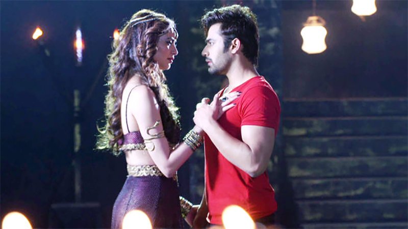 karishma tanna and pearl v puri in nagarjun