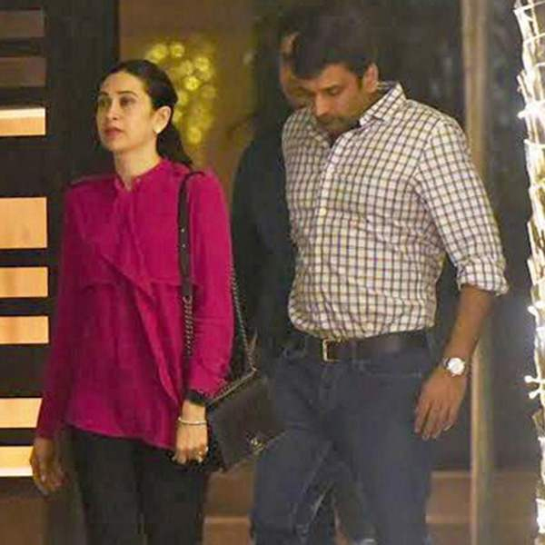 karisma kapoor spotted with boyfriend sandeep toshniwal