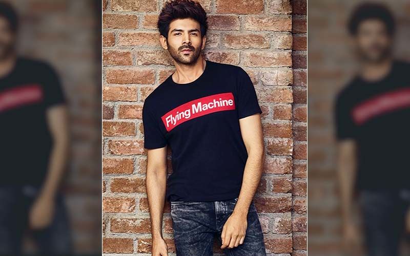 Kartik Aaryan Starts A New Side Business As He Sells Ice-Creams For Rs 2 Lac Plus GST Per Scoop, Anyone Up For It?