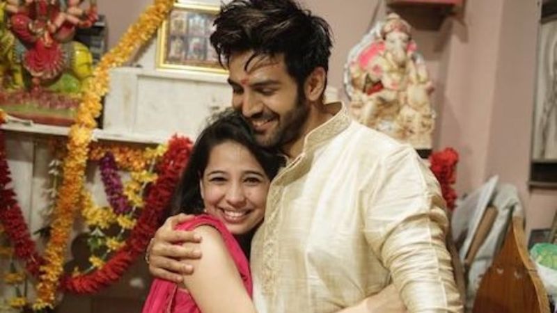 Kartik Aaryan’s Sister Kritika Gets Emotional; Thanks The Actor For Spreading Awareness On COVID-19