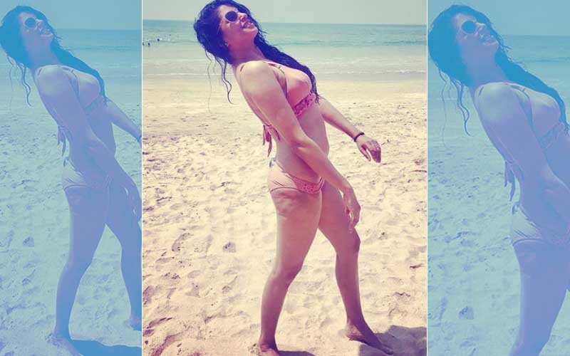 F.I.R Fame Kavita Kaushik while Vacationing In Goa Dons A SEXY Bikini, Asks Women To Embrace “Body Fat & Scars”