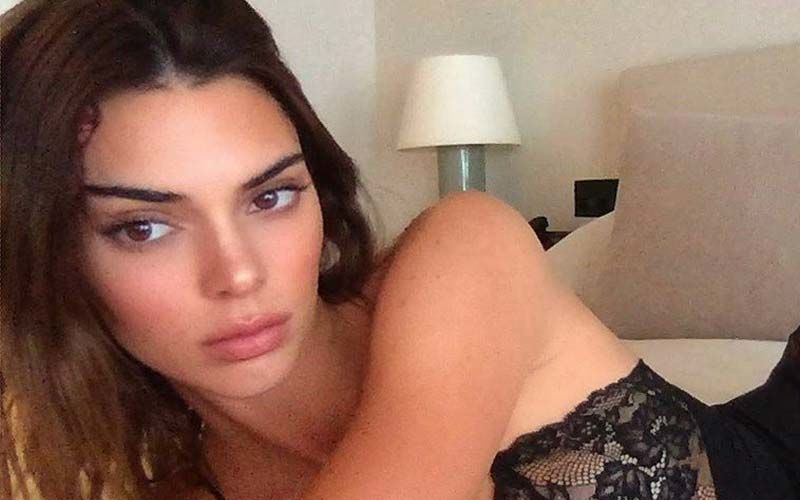 Kendall Jenner’s Comments About Making It On Her Own Has Left Netizens ROFL As Old Video Shows Mom Kris Saying ‘I’ll Make Some Calls’ –WATCH