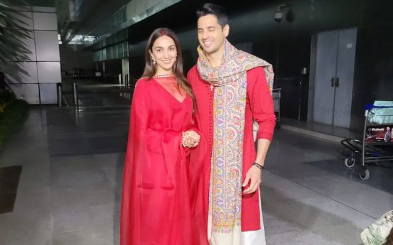 Kiara Advani-Sidharth Malhotra’s GRIHA Pravesh; Newly-Married Couple Gets Punjabi Style Welcome At Their Delhi Home, Dances To Dhol Beats