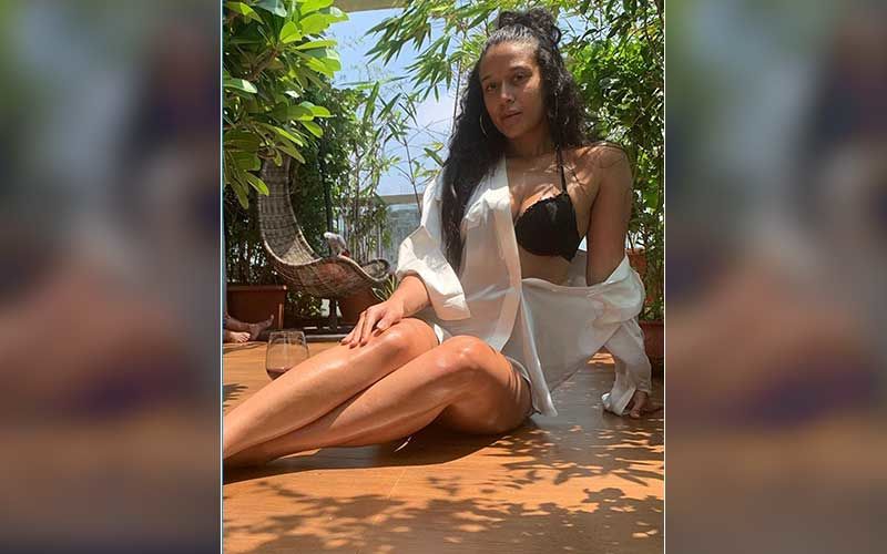 Krishna Shroff Shares Smoking Hot Pictures In A Black Bralette, We Wonder If Her BF Eban Hyams Is The Photographer