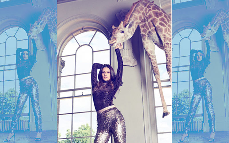 Kriti Sanon's Reply On Being Slammed For Posing With A Giraffe