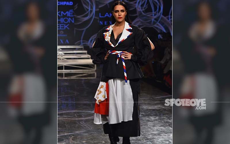 Lakme Fashion Week 2020: Neha Dhupia Turns Showstopper For INIFD Launchpad; Goes Bold And Beautiful In Black