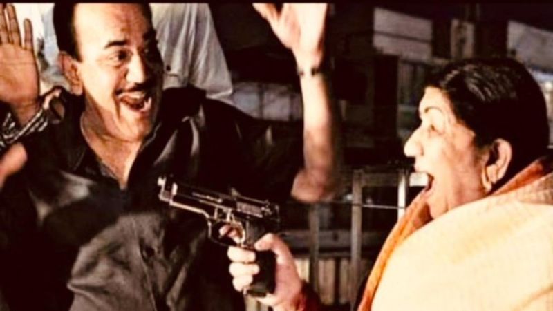 Lata Mangeshkar Points Gun At B’Day Boy Shivaji Satam AKA ACP Pradyuman; Says 'Phir Se CID Shuru Ho'