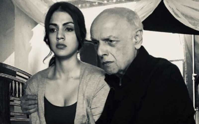 Sushant Singh Rajput Death: Rhea Chakraborty Asked For Love And Positivity From Mahesh Bhatt Few Hours Before Sushant Died Reveals WhatsApp Chats