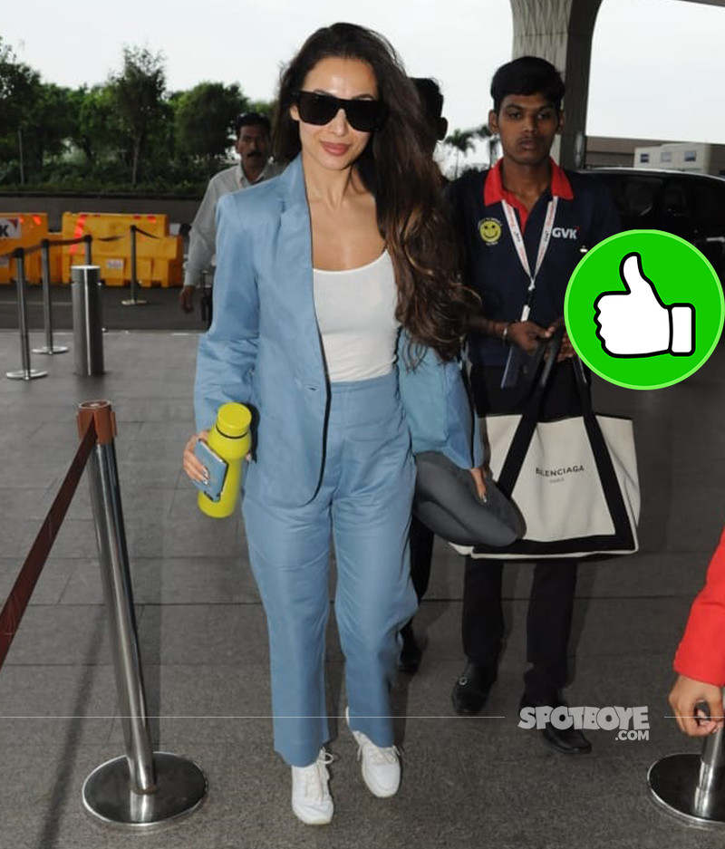 malaika arora snapped at the airport