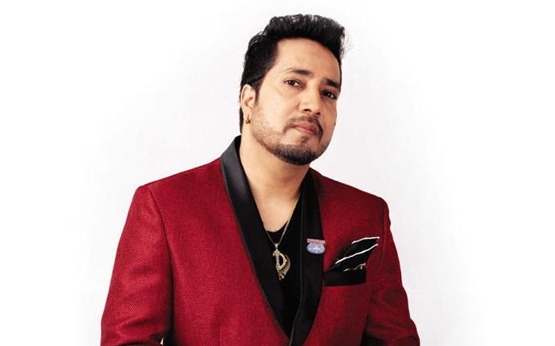 Mika Singh Apologises For His Performance In Karachi Post Article 370 Being Revoked From Jammu And Kashmir; Says It Was A Mistake