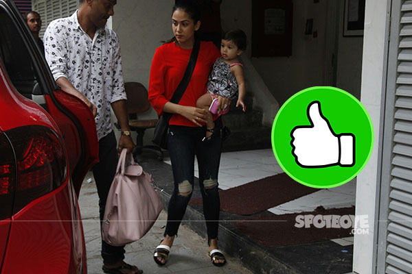 mira rajput with daughter misha in bandra