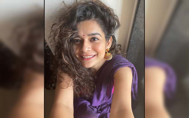 Mithila Palkar Sways Her Hips To The Recent Instagram Reel Trend