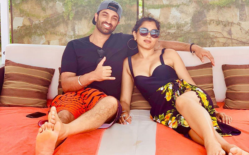 Monica Gill Shares A Love Drenched Picture With Fiancé Gurshawn Sahota