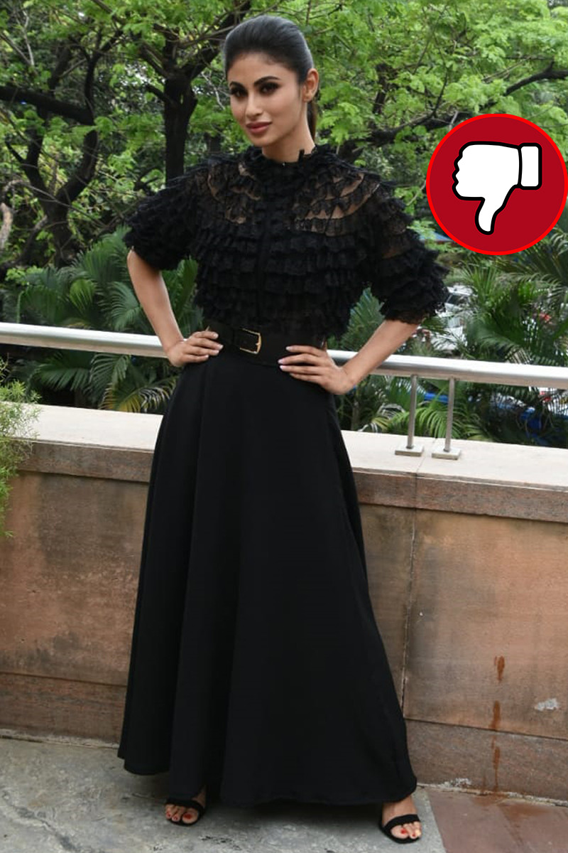 mouni roy snapped at gold promotions mouni roy snapped at gold promotions