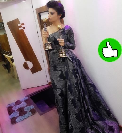 mouni roy with her awards gold awards