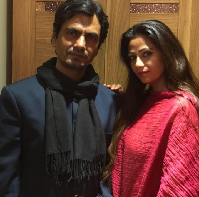 nawazuddin siddiqui with wife aaliyah posing for a cute picture