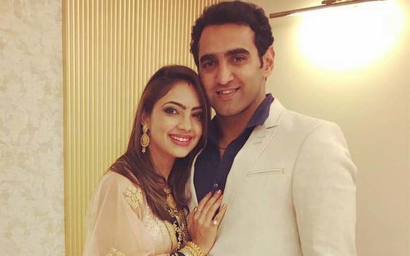 Pooja Banerjee And Husband Sandeep Sejwal Fast For Each Other On Karwa Chauth