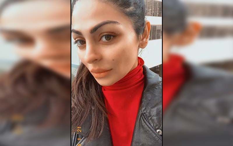 Neeru Bajwa Takes Over Summer Vibes In A Gorgeous Outfit; Says “Maybe it’s Time For A Change”