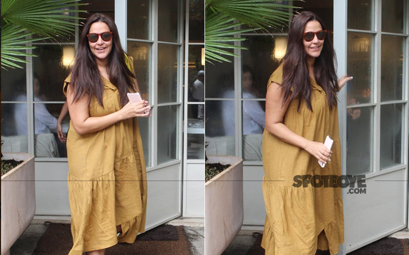 Neha Dhupia Is All Smiles For The Photogs, Clicked Sans Hubby Angad Bedi