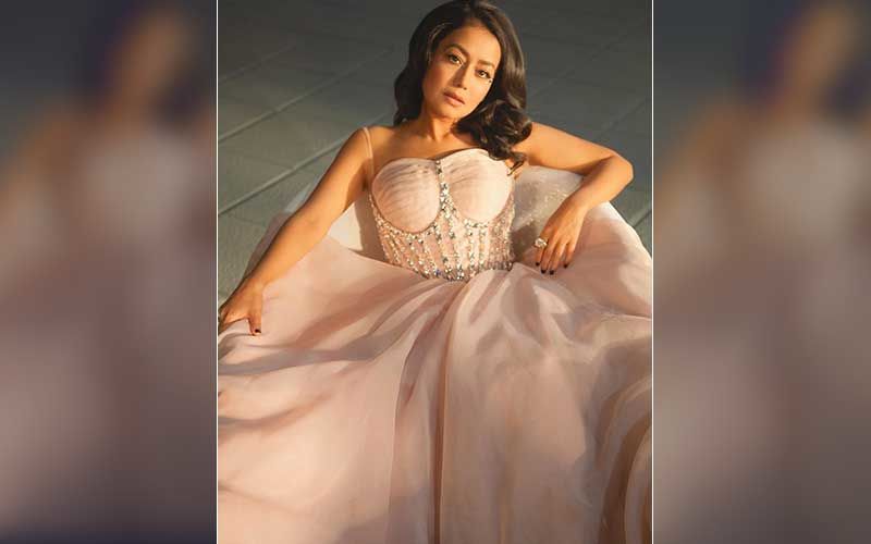 Neha Kakkar's Latest Posing In A Bathtub Pictures Are Oh-So-Dreamy; Fans Are Lovestruck