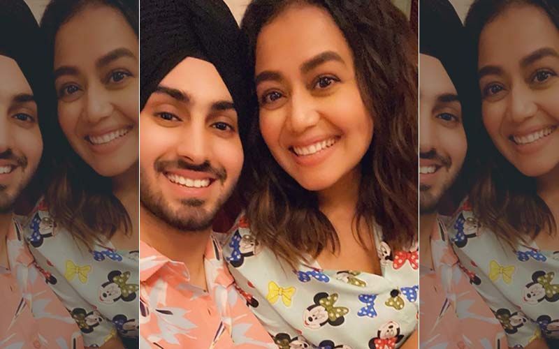 Neha Kakkar's Fiancé Rohanpreet Singh Calls Her ‘Meri Zindagi’; We Wonder If The Singer Is Blushing