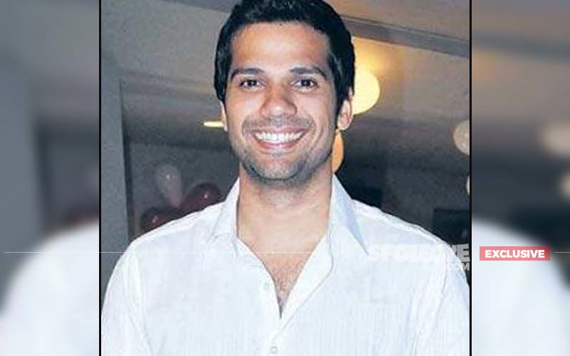 Neil Bhoopalam: I Committed My 100 Percent To Acting After I Witnessed The Success Of Dev D-EXCLUSIVE VIDEO