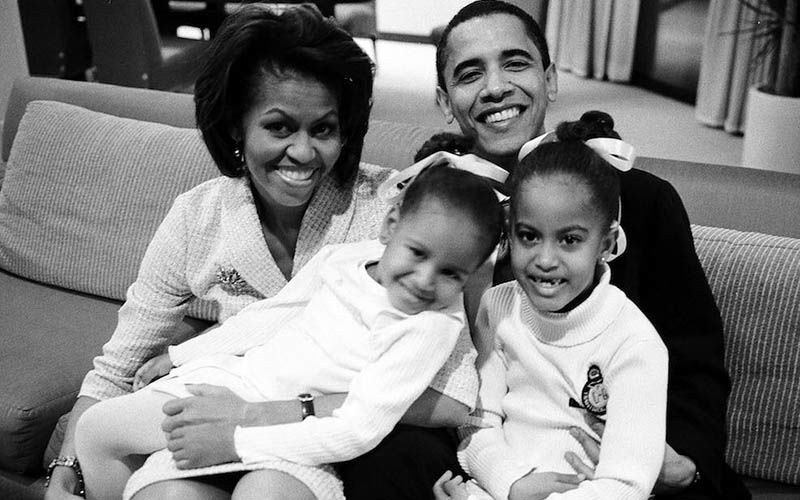 Thanksgiving 2019: Former US President Barack Obama And Michelle Obama's Daughters Malia And Sasha Look Gorgeous In New Snap