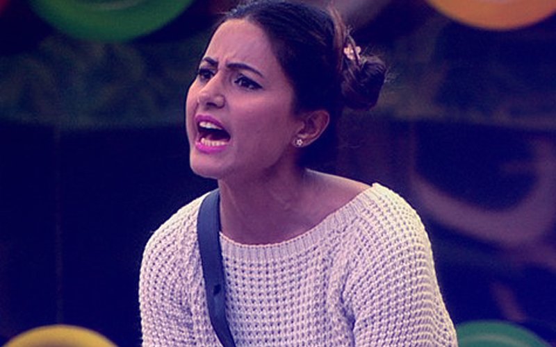 “I Will Delete My Social Media Accounts”, Hina Khan Warns Fans!