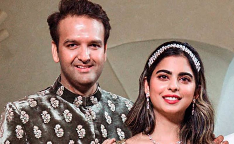 Mukesh Ambani’s Daughter Isha Ambani, Her Hubby Anand Piramal Welcome Twins, A Boy And A Girl; Know The Significance Of Their Names