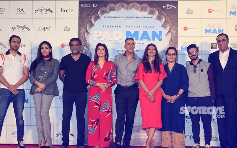 Akshay Kumar, Radhika Apte & Twinkle Khanna At The Launch Of First Song From Padman, Aaj Se Teri