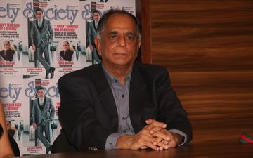 गोविंदा की फिल्म रंगीला राजा के फ्लॉप होने पर फूटा पहलाज निहलानी का गुस्सा, कहा - इंडस्ट्री को ग्लेमर्स माफिया चला रहे हैं