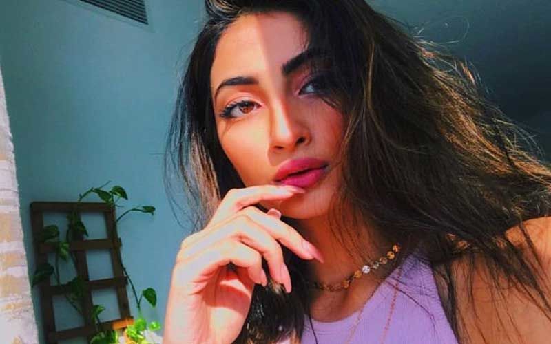 Shweta Tiwari’s Daughter Palak Treats Insta Fam With A Throwback Picture From The Time When ‘Selfies Were Cool’