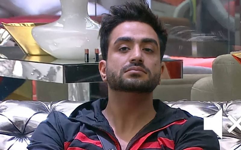 Bigg Boss 14’s Aly Goni Shares That He Is Unwell And Is ‘Not Keeping Roza Today’; Concerned Fans Unite To Trend ‘Get Well Soon Aly’ On Twitter