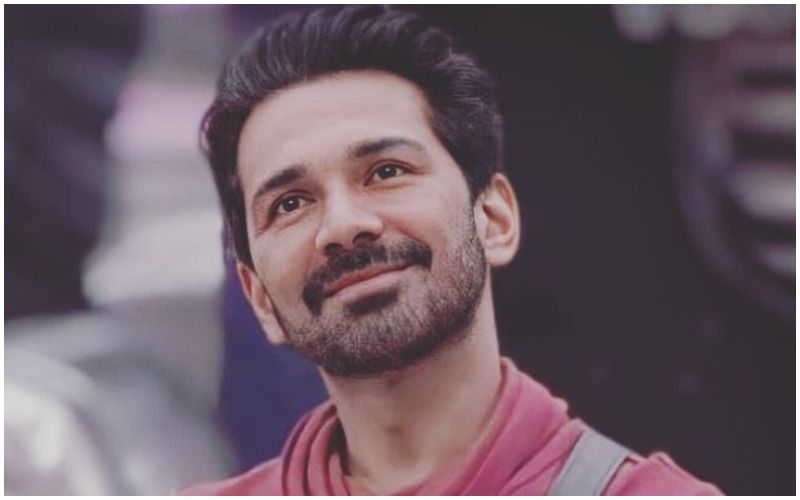 Bigg Boss 14’s Abhinav Shukla Gets Spotted At Mumbai Airport; Here’s How He Replied To Paps Asking Him ‘Itne Handsome Kaise Ho?’