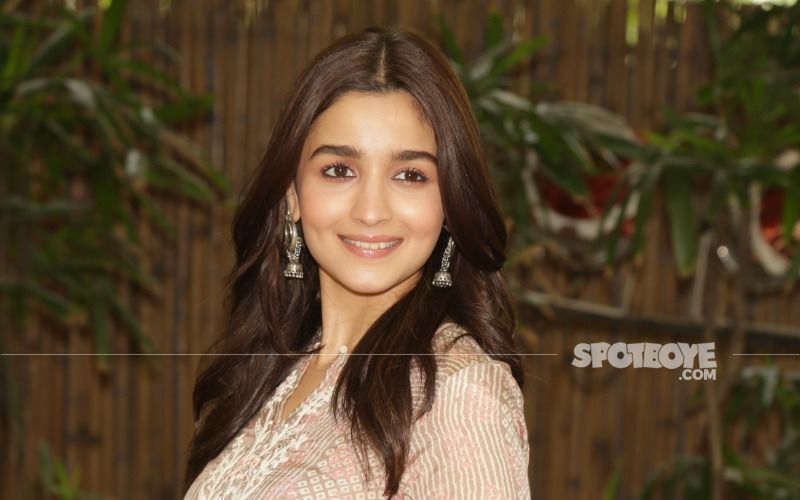 OMG! Alia Bhatt Gets Severely TROLLED Over Her, ‘Don't Like Me, Don't Watch Me' Remark; Netizens Trend #BoycottBrahmastra, ‘We Will Fulfill Her Wish’